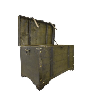 Baúl antiguo de madera
