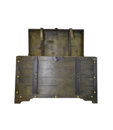 Baúl antiguo de madera